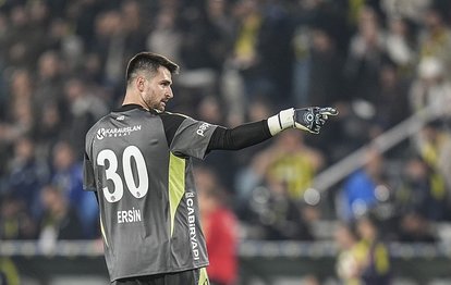 "Beşiktaş'ın Yeni Kaleci Stratejisi: Ersin Destanoğlu ve Altay Bayındır Gündemde"